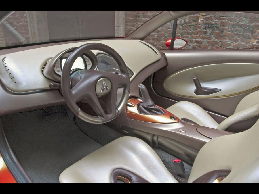  Mitsubishi Eclipse Concept 2004 года  (фото 5 из 70)